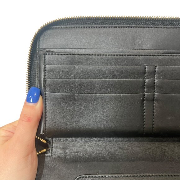 $490 Givenchy Black Saffiano Leather Rottweiler Zip Around Wallet Unisex - Picture 11 of 15